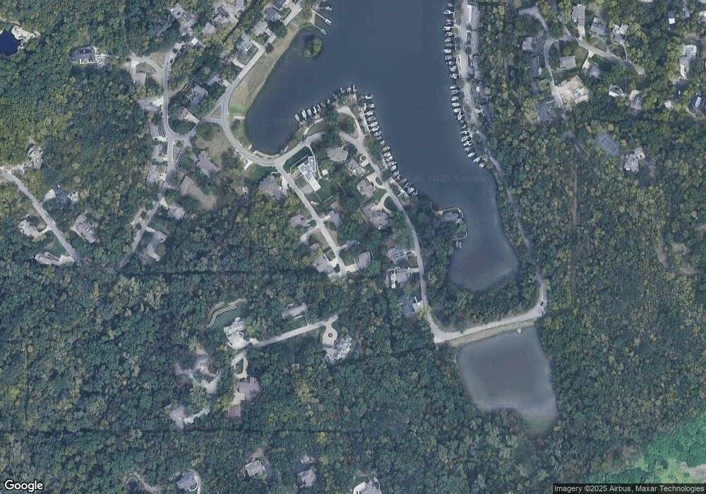 525 Mohawk St W, Lake Quivira, KS 66217 - photo 1