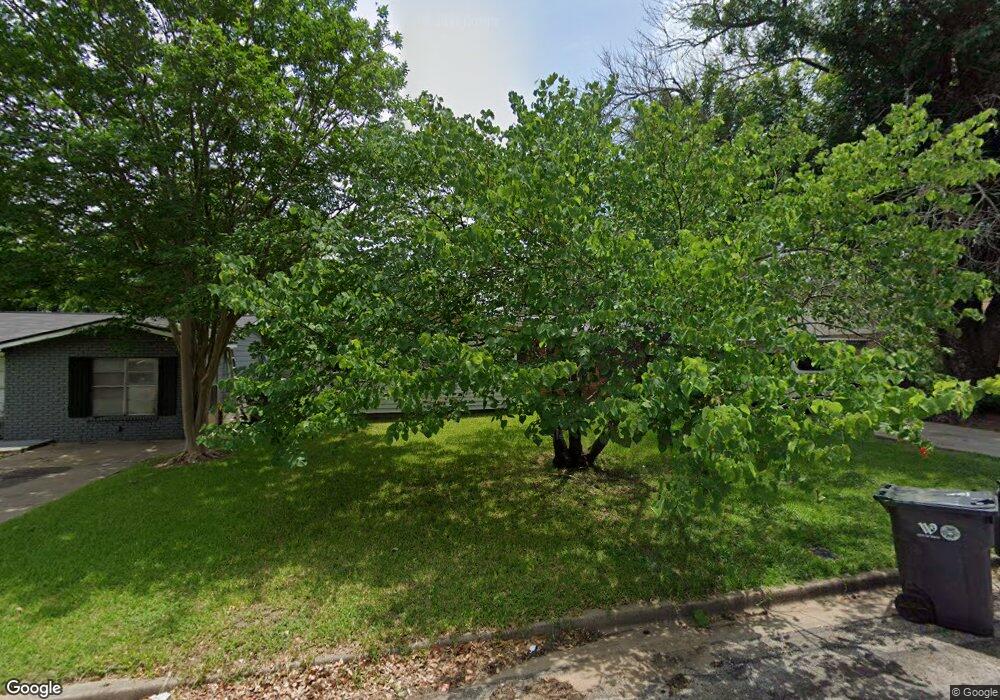 3508 Cloverleaf Dr, Waco, TX 76706 - photo 1