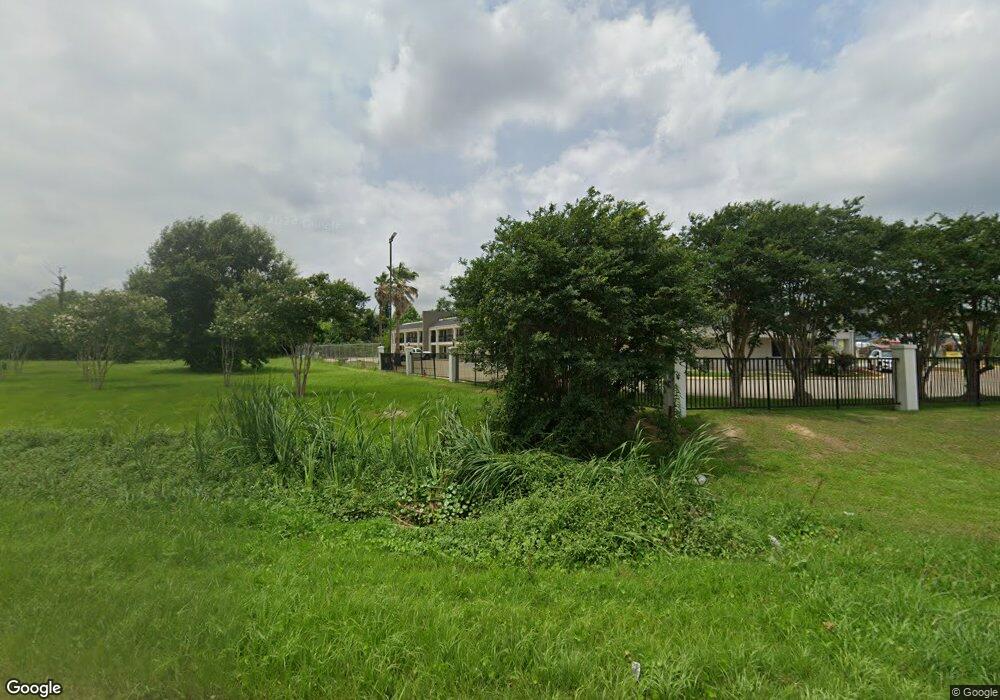 2536 Moeling St, Lake Charles, LA 70601 - photo 1