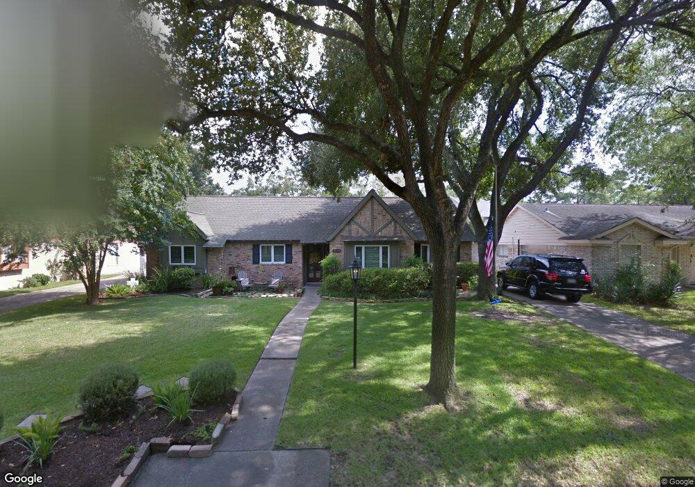13819 Kingsride Ln, Houston, TX 77079 - photo 1