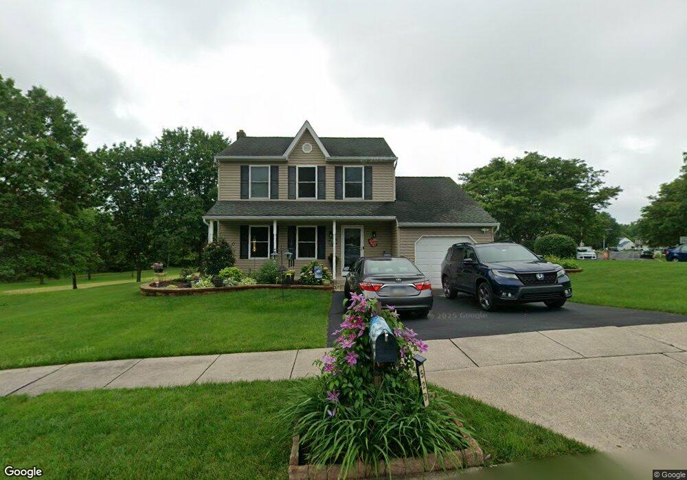 528 Amherst Cir, Perkasie, PA 18944 - photo 1