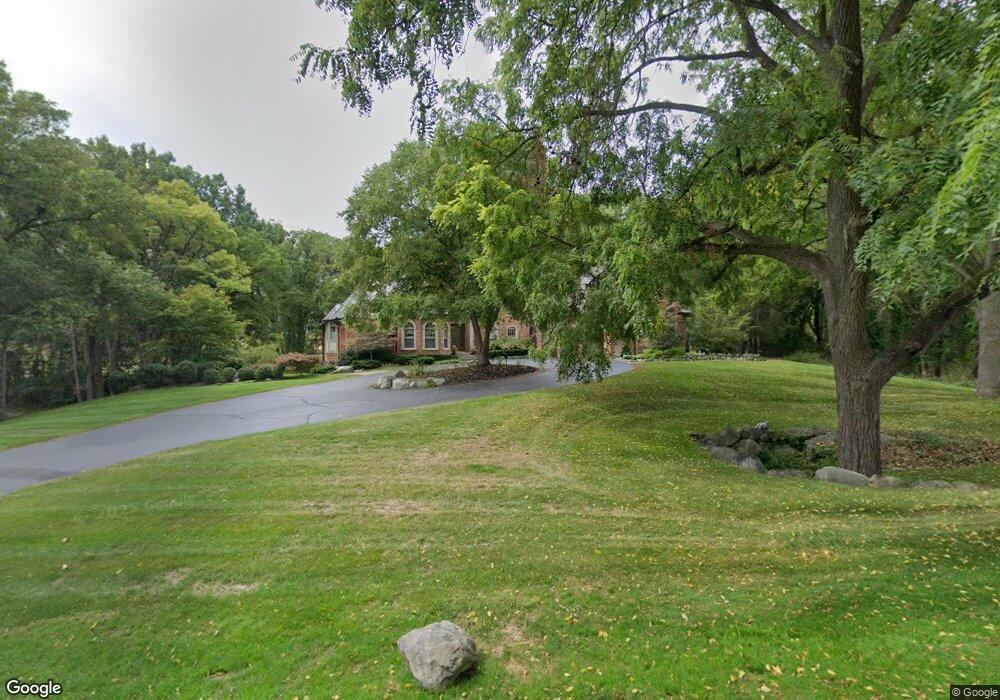 1411 Sodon Lake Dr, Bloomfield Hills, MI 48302 - photo 1