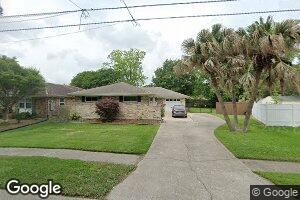 4528 Chastant St, Metairie, LA 70006