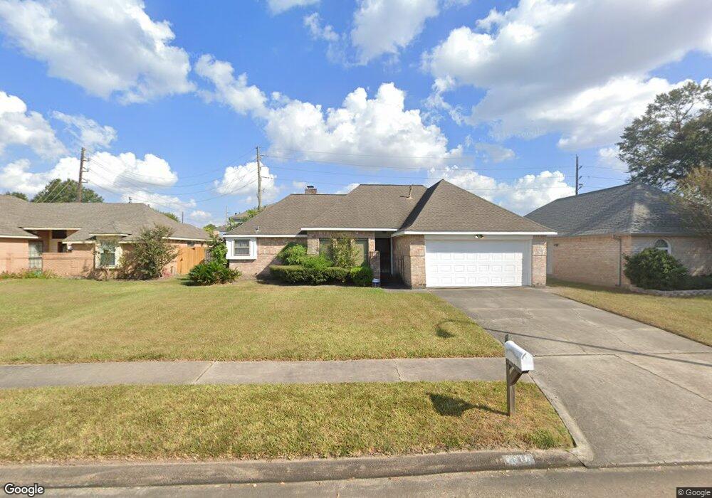 9010 Parkhill Forest Dr, Houston, TX 77088 - photo 1