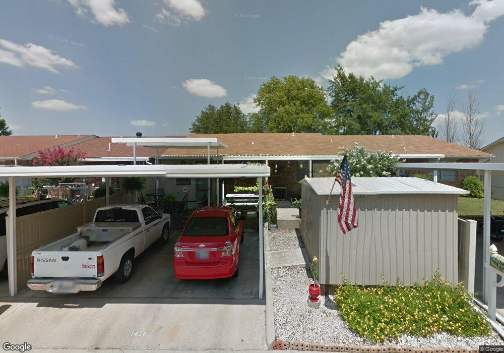 1426 Stoneridge Place, Ardmore, OK 73401 - photo 1