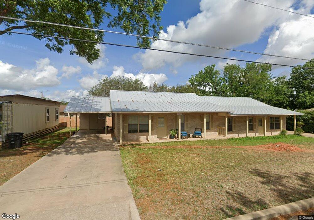 1004 W Hill St unit A, Fredericksburg, TX 78624 - photo 1
