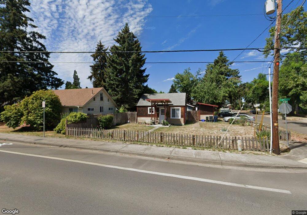 293 N 5th St, Creswell, OR 97426 - photo 1