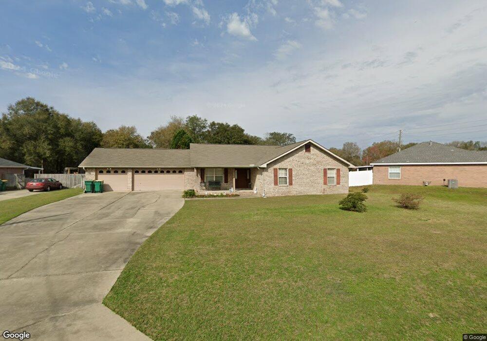 5394 Hillcrest Rd, Crestview, FL 32539 - photo 1