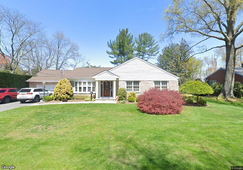 11 Nantucket Place, Yonkers, NY 10701 - photo 1