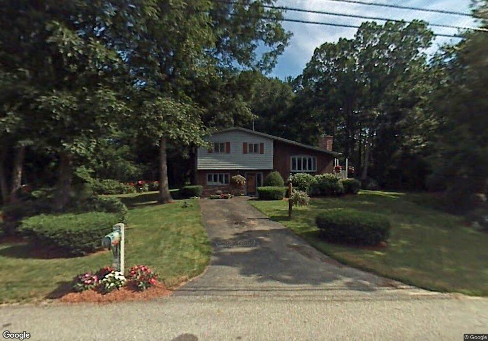 9 Chagnon Ln, Pelham, NH 03076 - photo 1