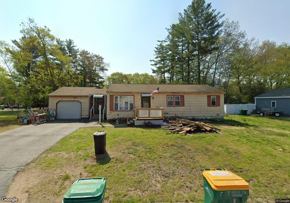 7 Hope Dr, Rochester, NH 03868 - photo 1