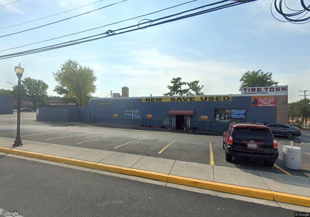 7551 New Hampshire Ave, Adelphi, MD 20783 - photo 1