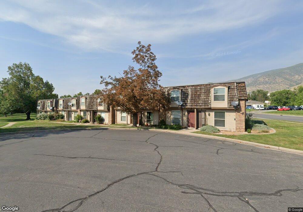 88 W 50 S unit U2, Centerville, UT 84014 - photo 1