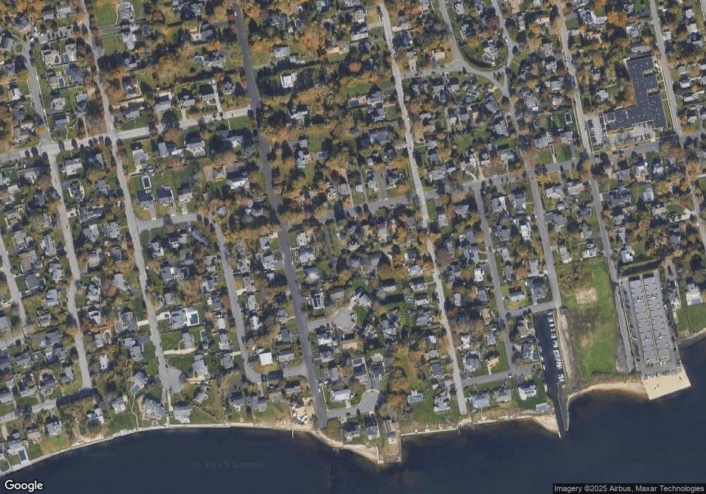 16 Elm St, Sayville, NY 11782 - photo 1