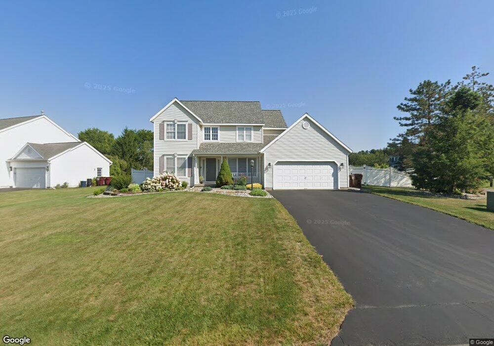 15 Harwick Dr, Glenmont, NY 12077 - photo 1