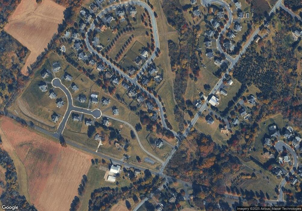 1003 Broadleaf Cir, Royersford, PA 19468 - photo 1