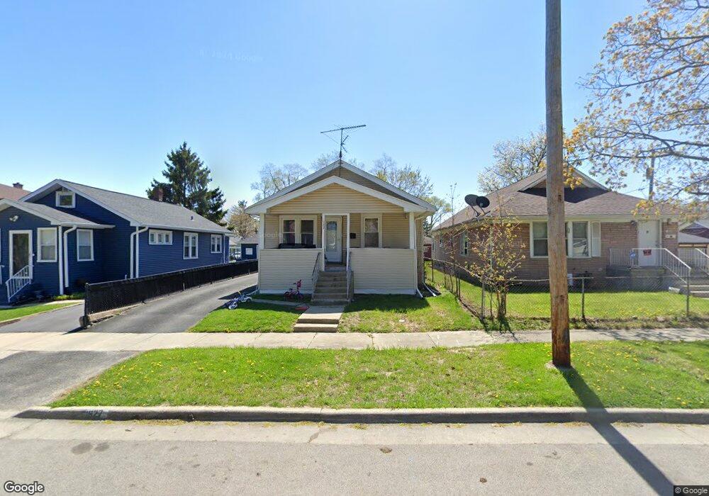 1527 Laurel Ave, Waukegan, IL 60085 - photo 1