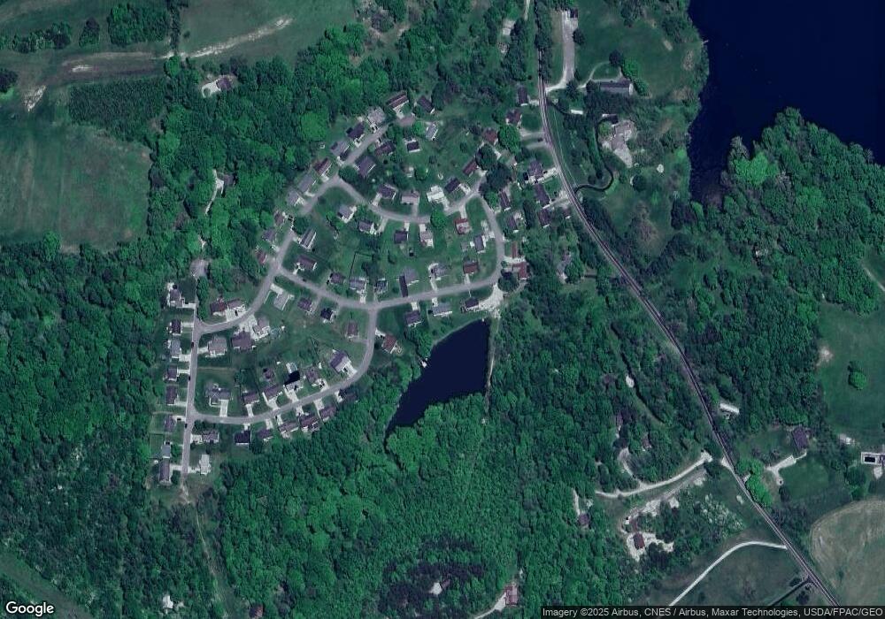 29707 Cherrycrest Dr, Logan, OH 43138 - photo 1