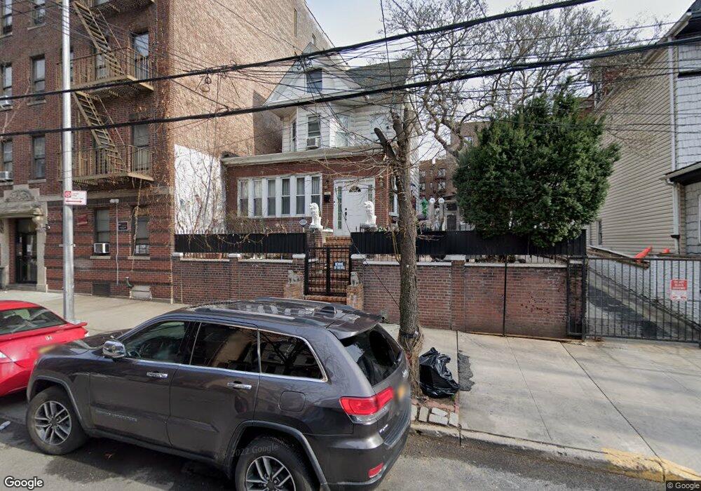 2884 Briggs Ave, Bronx, NY 10458 - photo 1