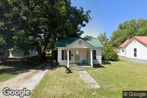 715 Walnut St, Lamar, MO 64759
