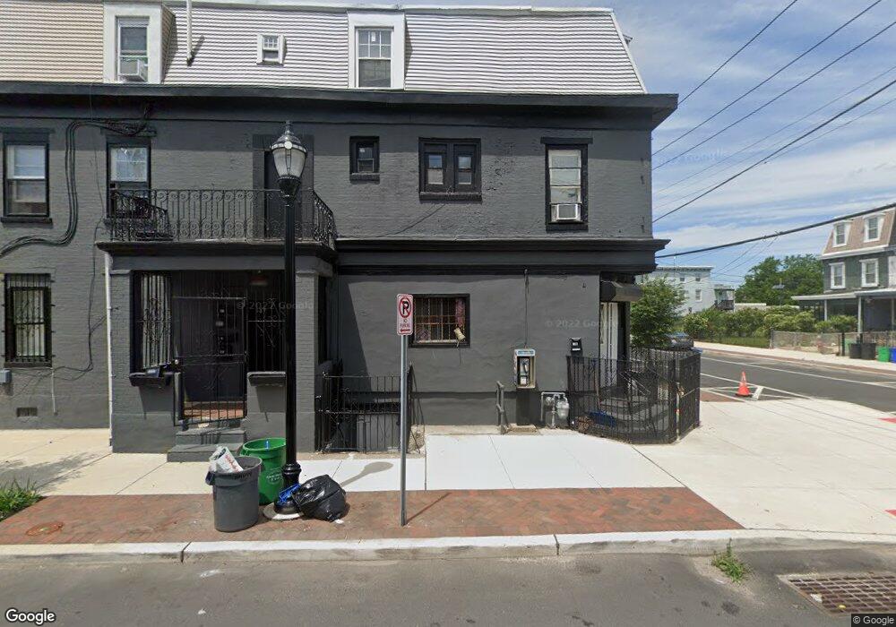 226 Vine St, Camden, NJ 08102 - photo 1