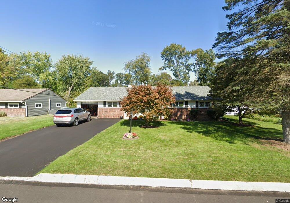 1089 Jeffrey Dr, Southampton, PA 18966 - photo 1