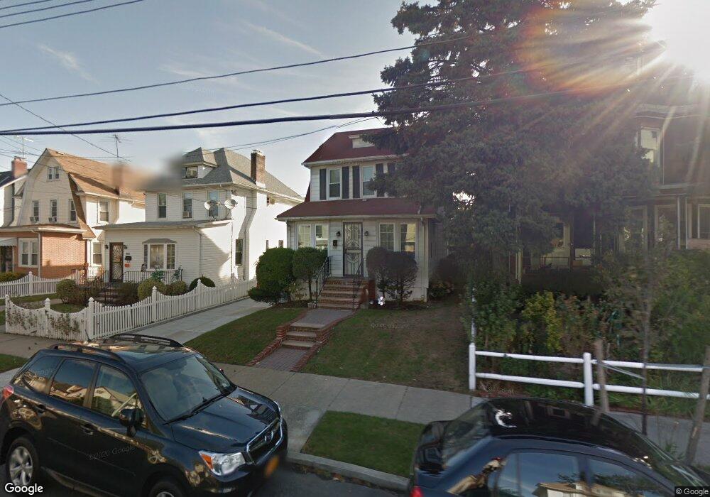 4327 168th St, Flushing, NY 11358 - photo 1