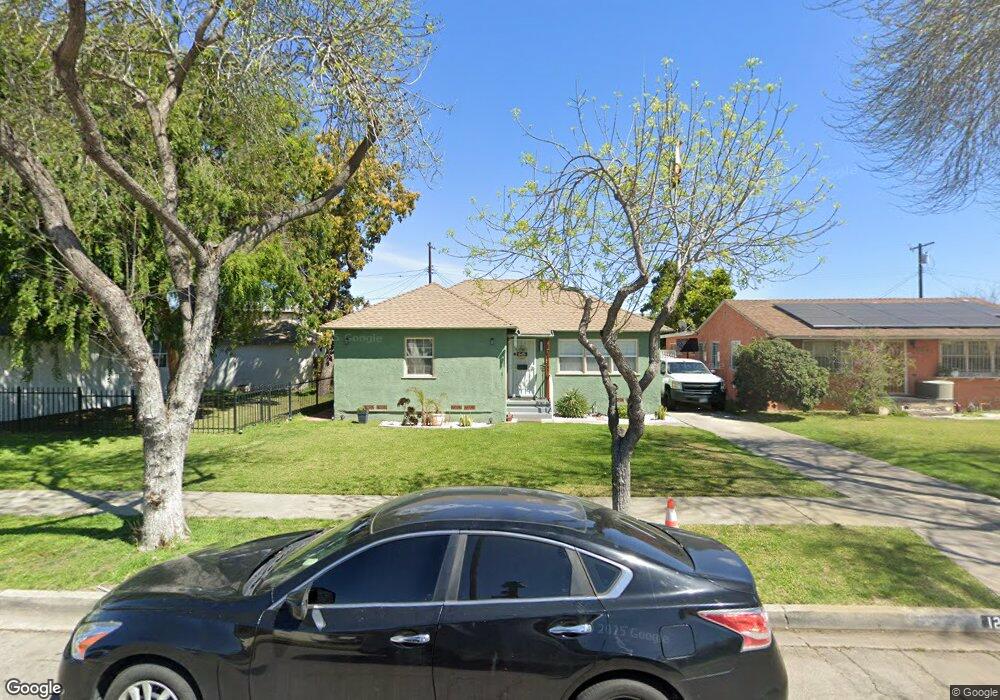 12112 Alvaro St, Los Angeles, CA 90059 - photo 1