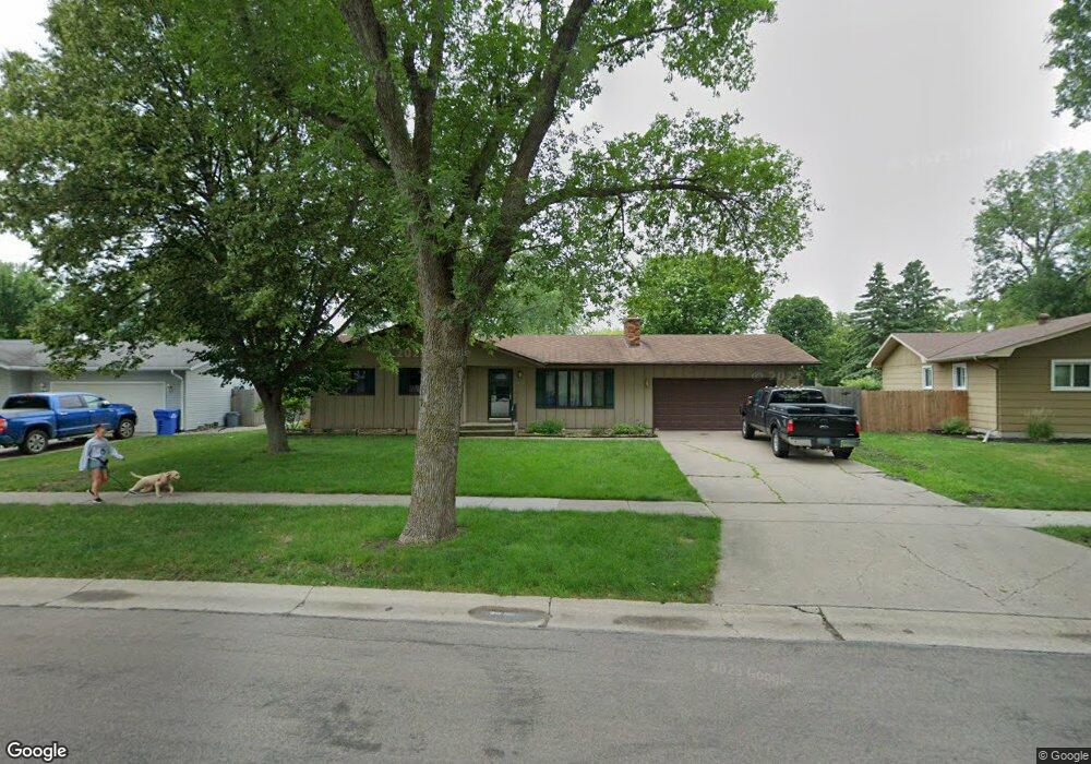 3220 Evergreen Rd N, Fargo, ND 58102 - photo 1