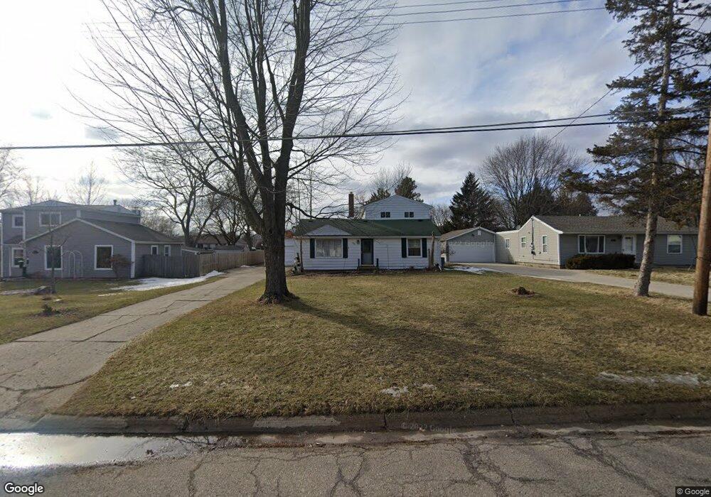 741 Moore St, Davison, MI 48423 - photo 1