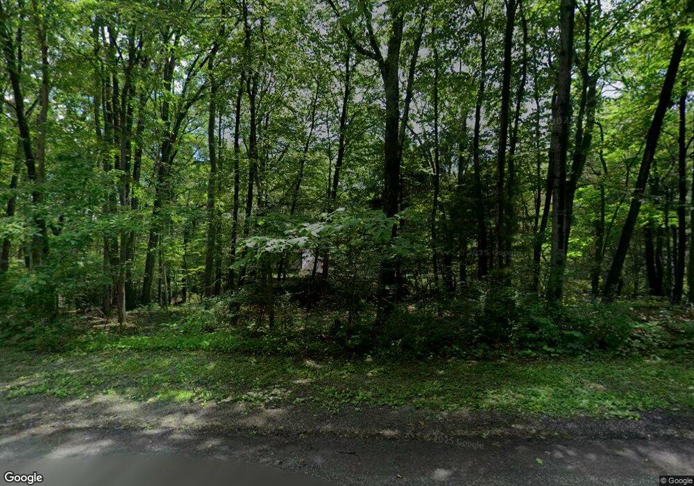 528 Oak Ln, Tamaqua, PA 18252 - photo 1