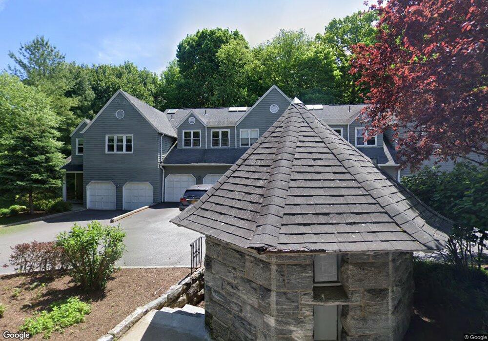 32 Richmond Hills, Irvington, NY 10533 - photo 1