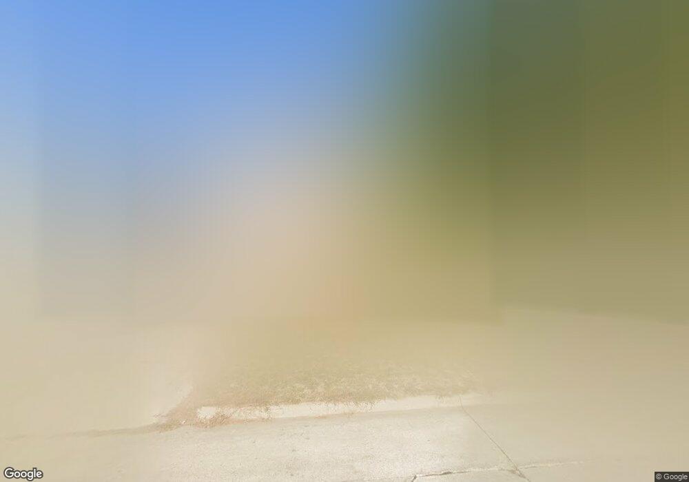 1428 N 8th Ave E, Newton, IA 50208 - photo 1