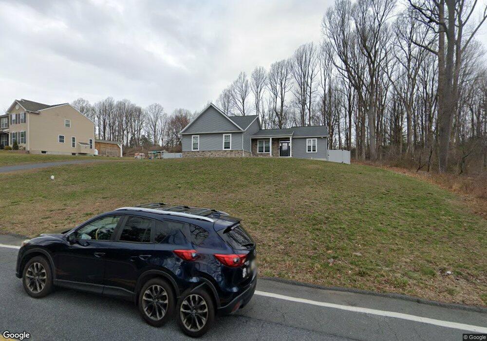 1645 Cedar Top Rd, Reading, PA 19607 - photo 1