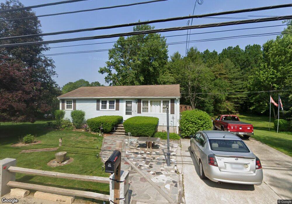 104 Old Derry Rd, Hudson, NH 03051 - photo 1