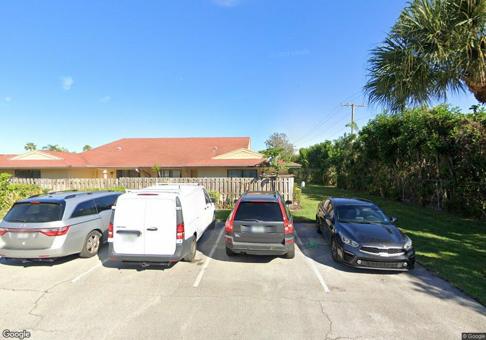 4314 Woodstock D Dr unit D, West Palm Beach, FL 33409 - photo 1