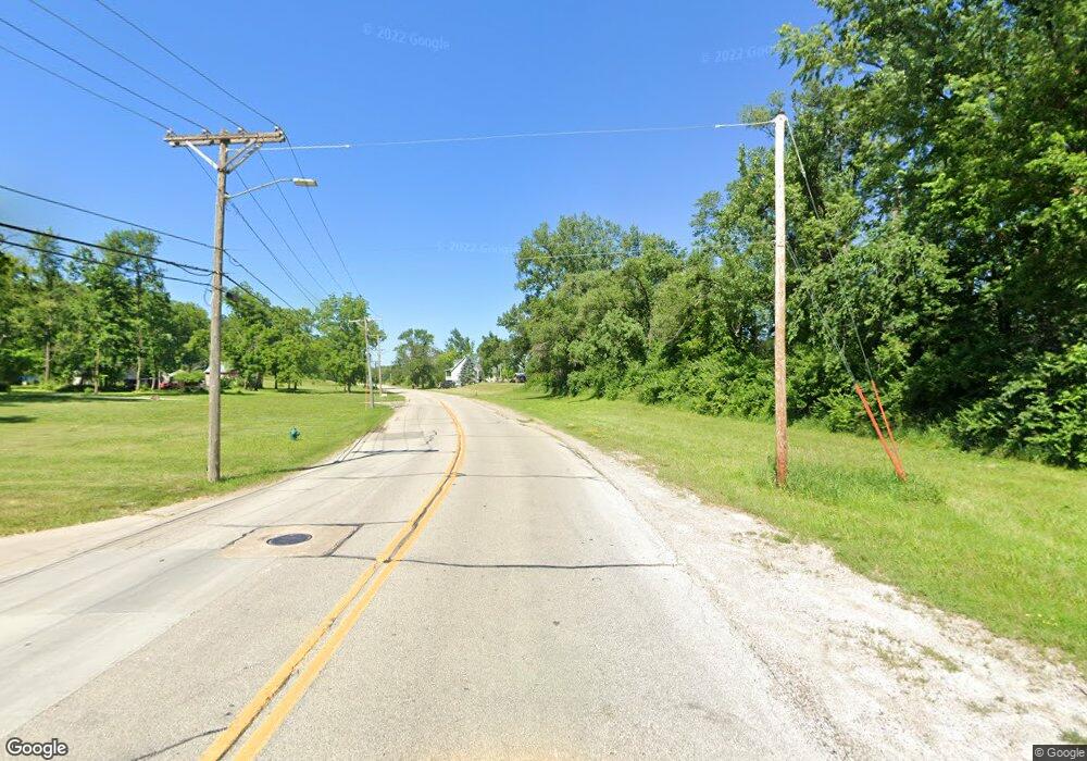 3300 Ellis Rd NW, Cedar Rapids, IA 52405 - photo 1