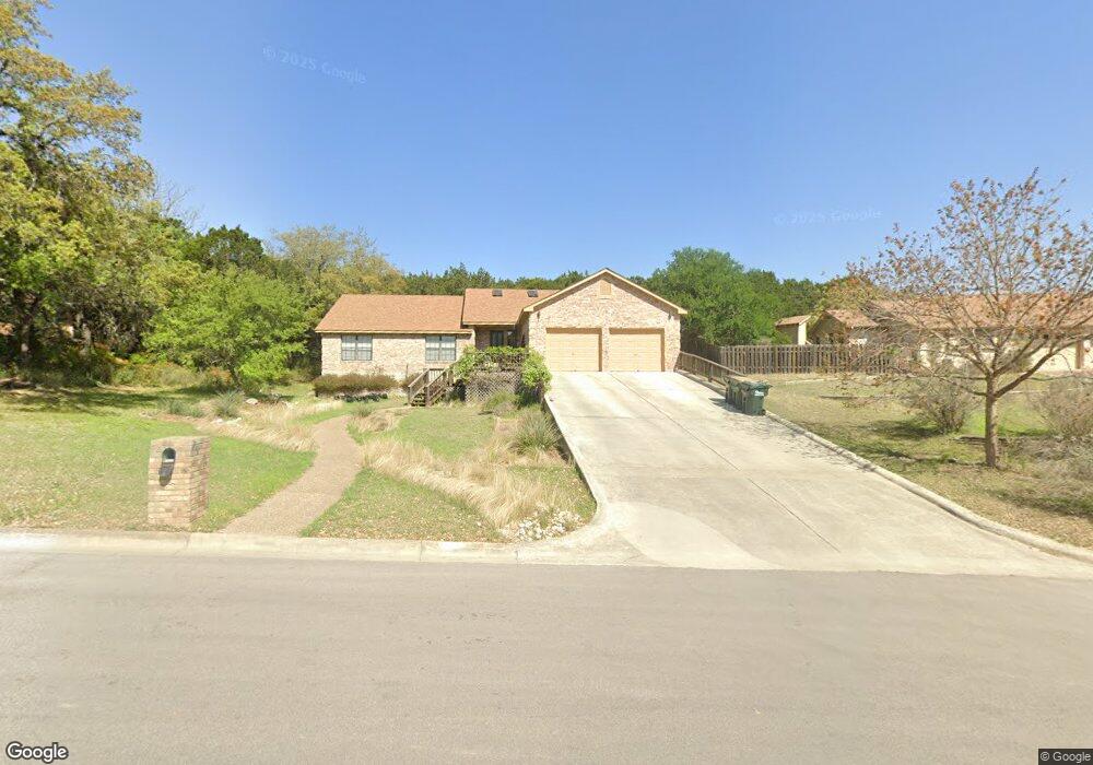 307 Oakridge Dr, San Marcos, TX 78666 - photo 1