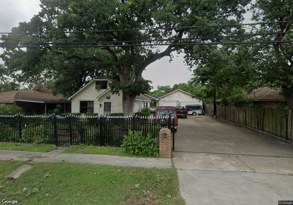 417 Plymouth St, Houston, TX 77022 - photo 1