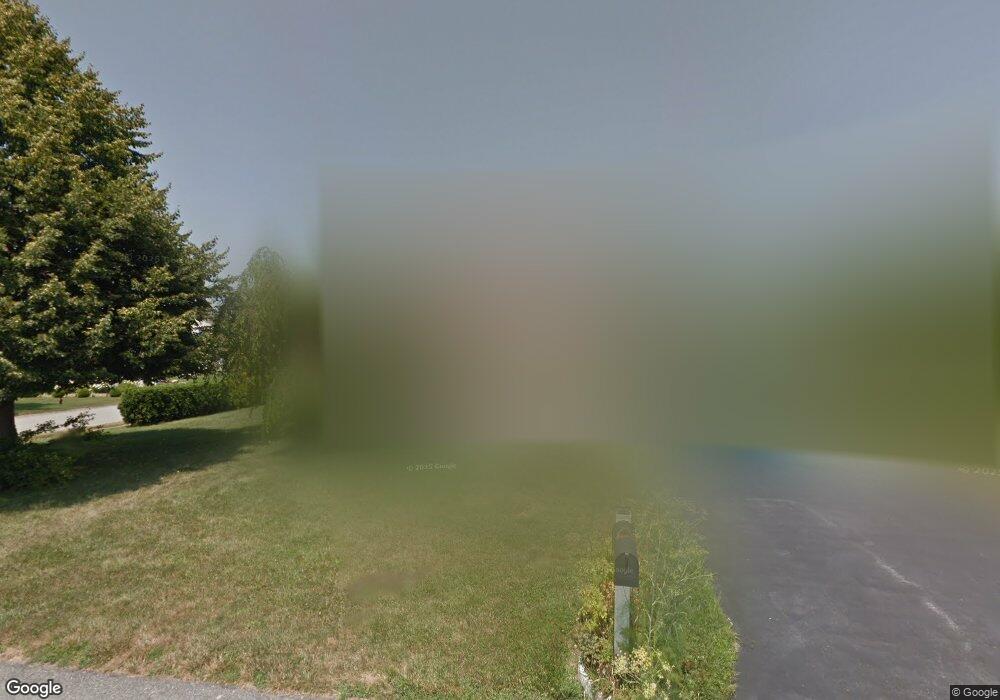 201 W View Rd, Middletown, RI 02842 - photo 1