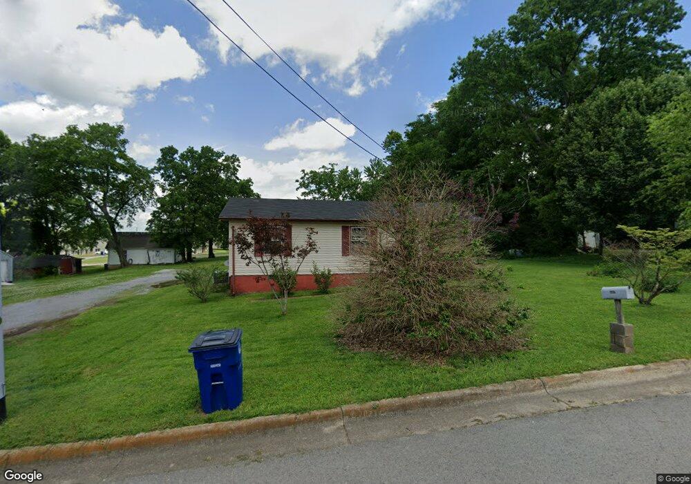 401 Carney St, Shelbyville, TN 37160 - photo 1