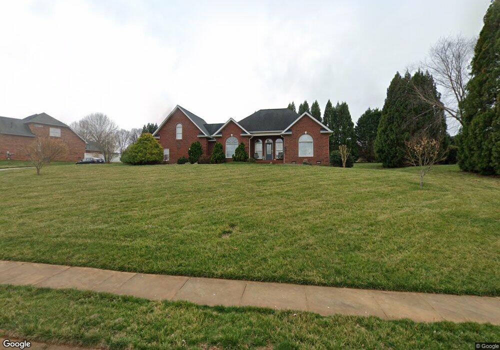 2619 Pebble Creek Dr, Shelby, NC 28152 - photo 1