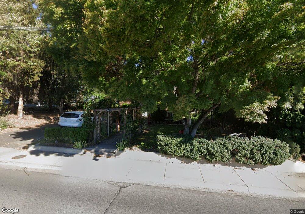 1613 Summitview Ave, Yakima, WA 98902 - photo 1