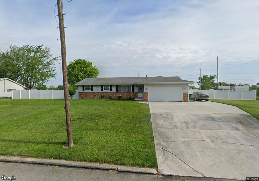 23731 W Meadow Dr, Genoa, OH 43430 - photo 1