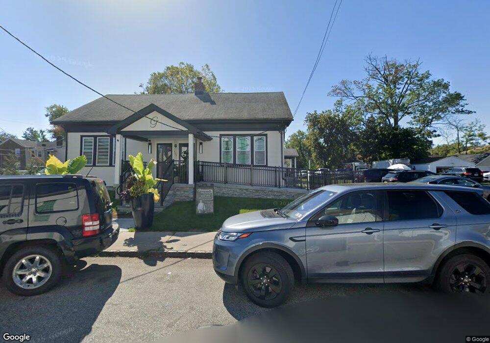 113 Clinton St, South Bound Brook, NJ 08880 - photo 1