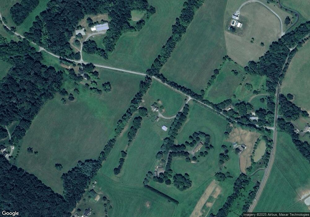 18447 Lickey Mill Rd, Purcellville, VA 20132 - photo 1