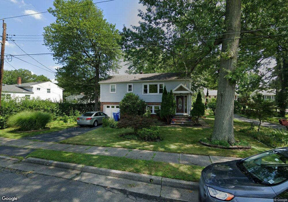 40 Kline Blvd, Colonia, NJ 07067 - photo 1