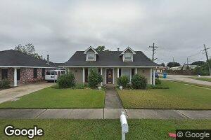 2601 Woods Dr, Violet, LA 70092