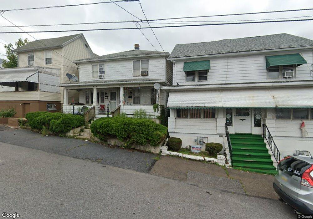 653 Garfield St, Hazleton, PA 18201 - photo 1