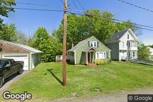 11 Center St, Monson, ME 04464